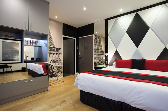 L'Empire - photo 1