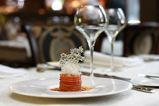 CAP OU PAS CAP - Nuit de luxe ou resto chic ?