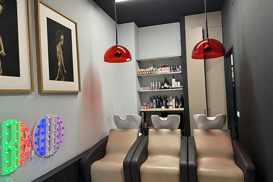 Kebo Hair Salon - photo 5