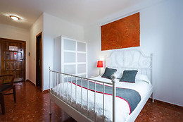 HOTEL LAS ERRIZAS