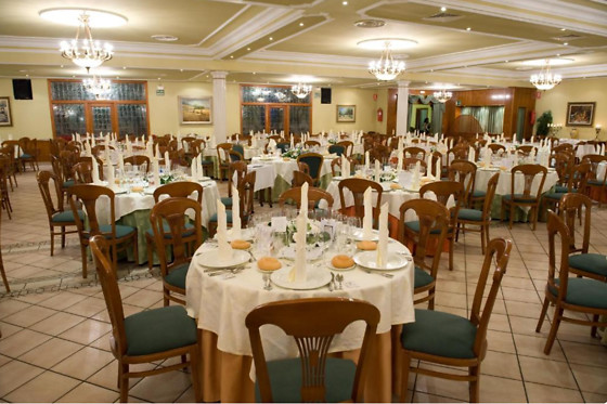 HOTEL RESTAURANTE LA MARUXIÑA & MARUXIÑA LOUNGE - photo 3