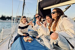 Salty Planet Charter I Sailing Tours Lisboa