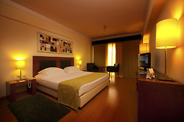VILA GALE CERRO ALAGOA 4*