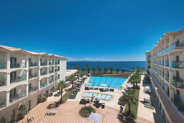 VILA GALE SANTA CRUZ 4*