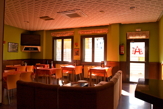HOSTAL PALAFOX - photo 0