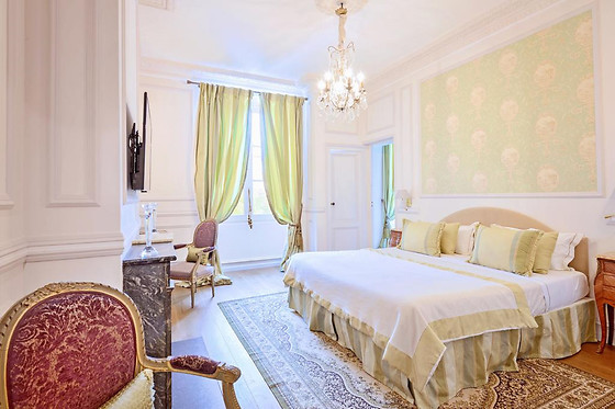 Villa Victor Louis - photo 1