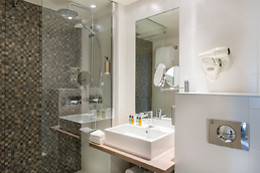 Best Western Plus Paris Val de Bievre